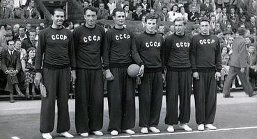 70-летний юбилей победе мужской сборной СССР на первом чемпионате мира
